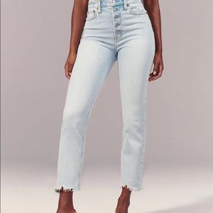 A&F Curve Love Ultra High Rise Ankle Straight Jeans
